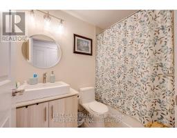 906 - 1 The Esplanade, Toronto, ON M5A0A8 Photo 8