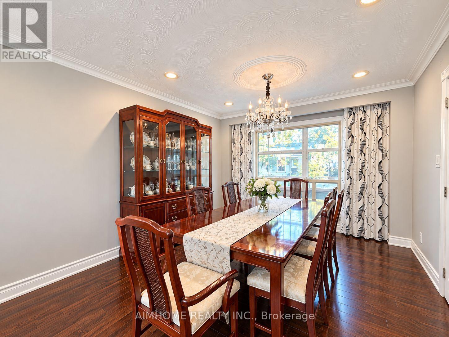 46 CHALET ROAD, Toronto (Pleasant View) — photo 6