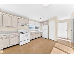 9527 139 Av Nw, Edmonton, AB T5E5Z7 Photo 12