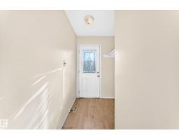 9527 139 Av Nw, Edmonton, AB T5E5Z7 Photo 31