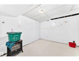 9527 139 Av Nw, Edmonton, AB T5E5Z7 Photo 38