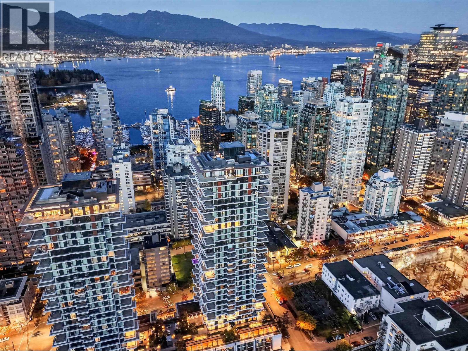 2601 1408 ROBSON Street, Vancouver