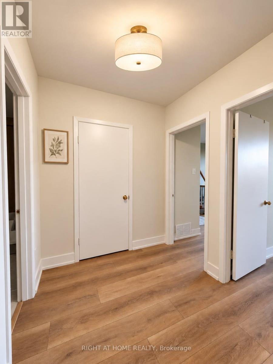 4 - 1230 GRIPSHOLM ROAD, Mississauga (Applewood) — photo 6