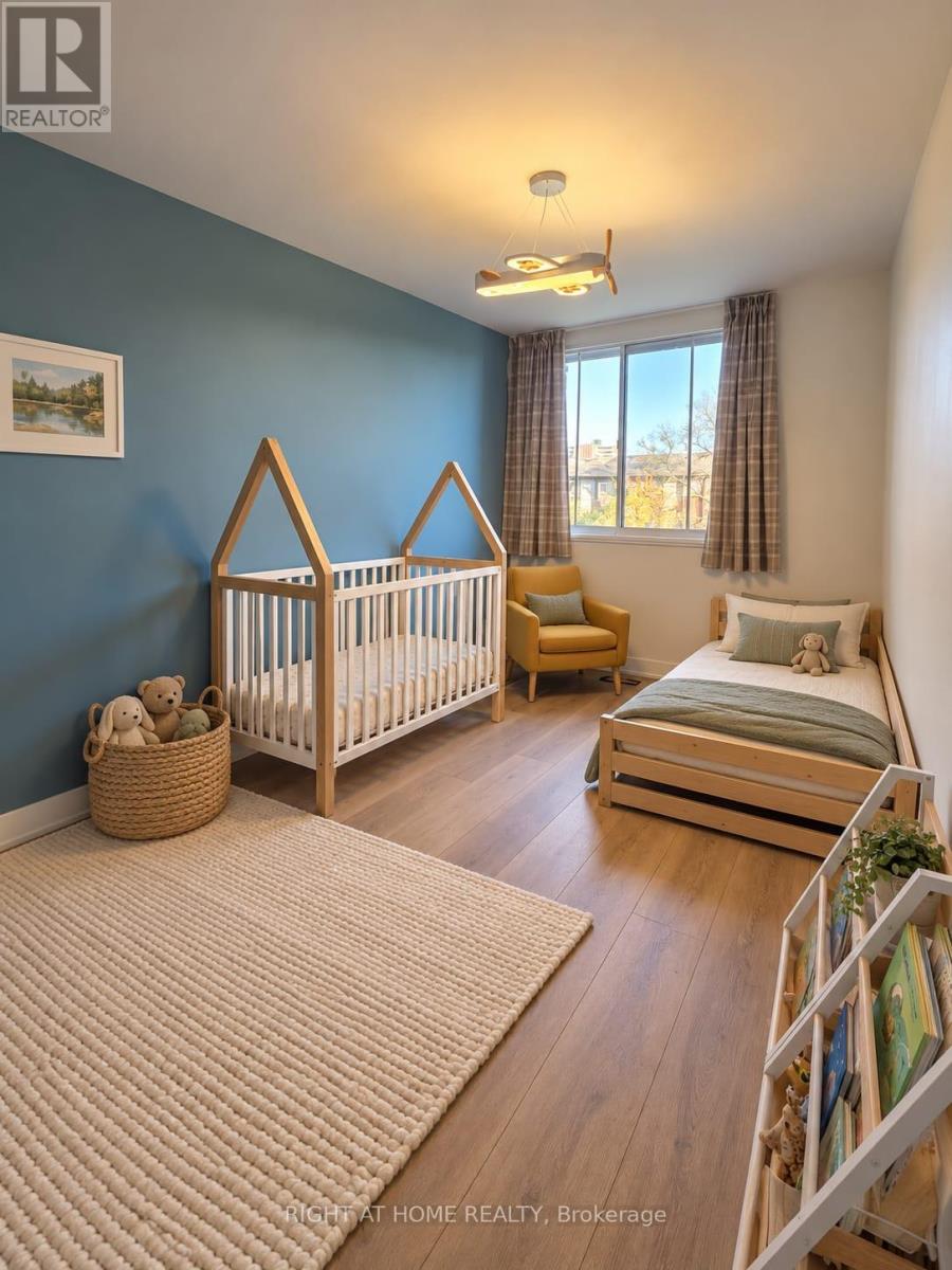4 - 1230 GRIPSHOLM ROAD, Mississauga (Applewood) — photo 9