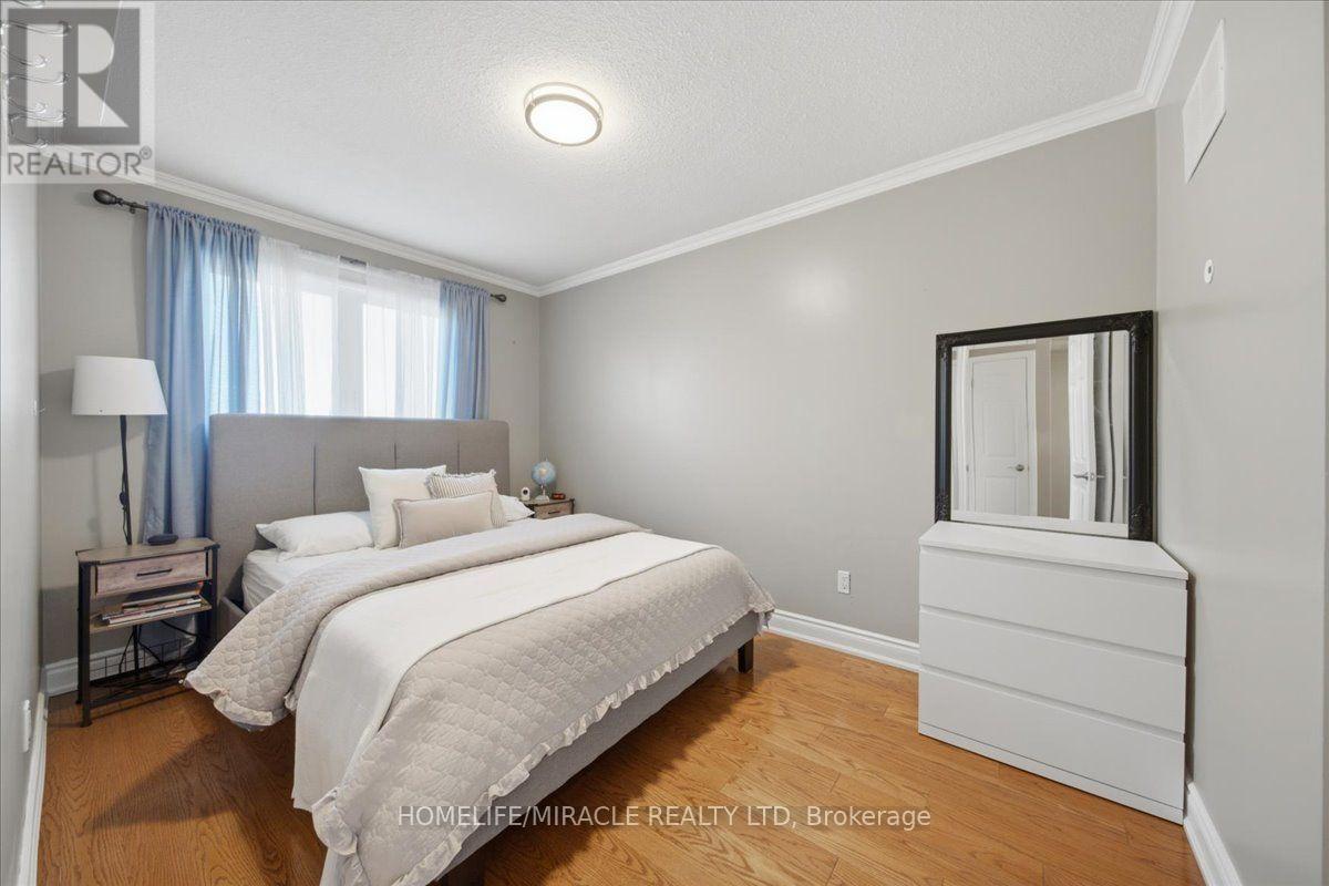 24 Huntley Court, Brampton, ON photo 14