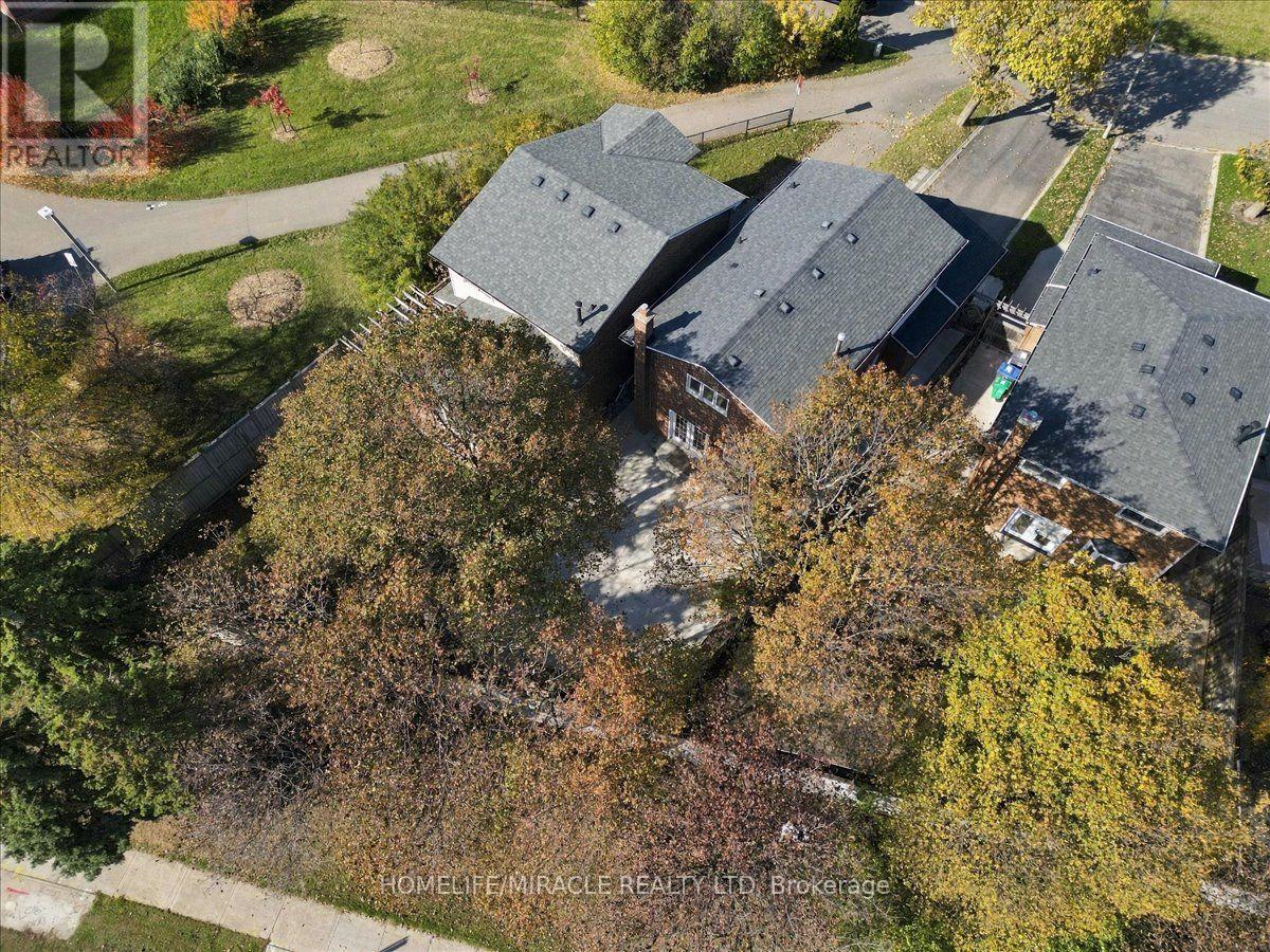 24 Huntley Court, Brampton, ON photo 25