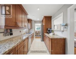 Pantry - 24 Huntley Court, Brampton, ON L6Z1X8 Photo 9