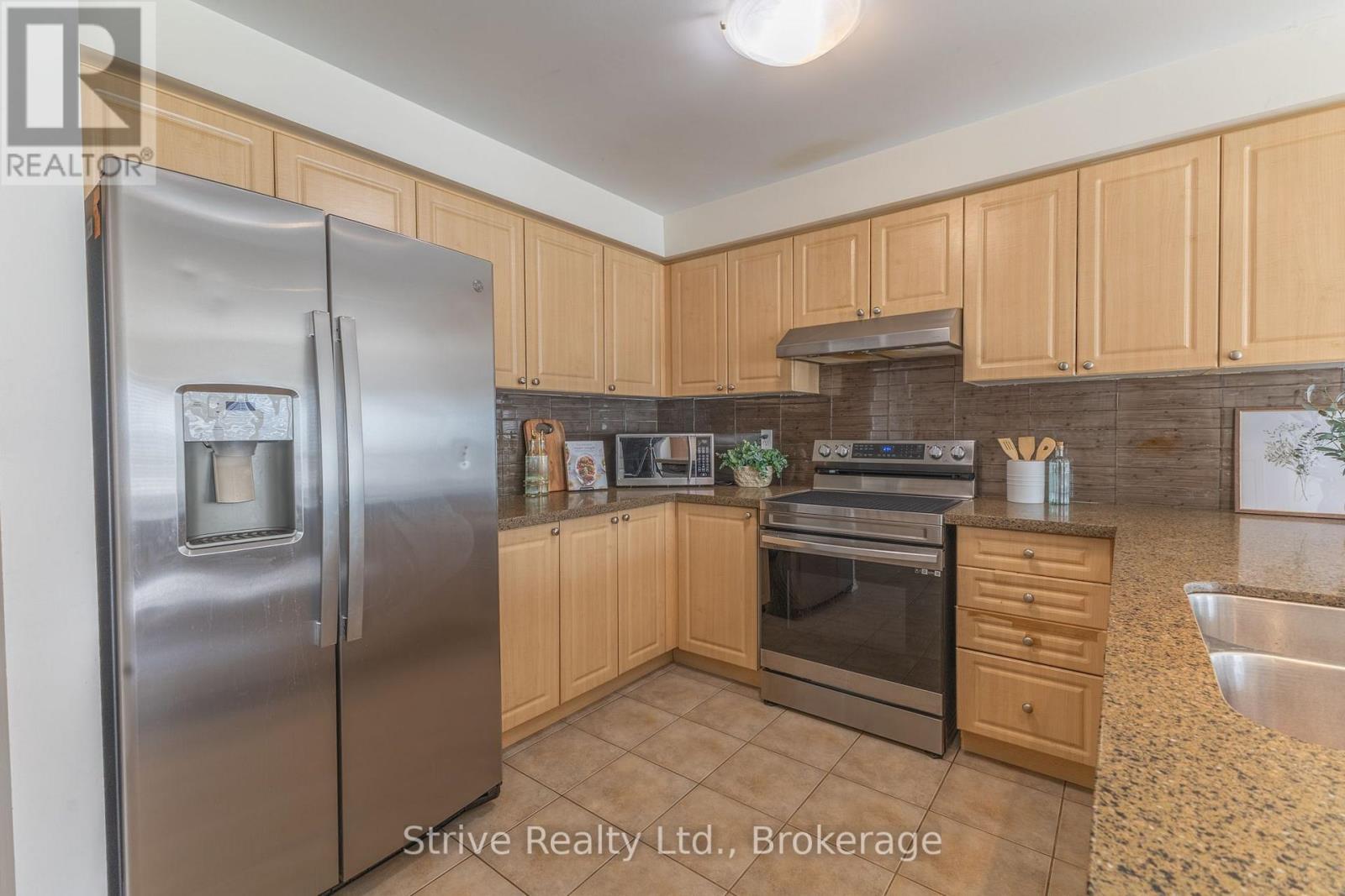 51 Aldonschool Court, Ajax, ON photo 13