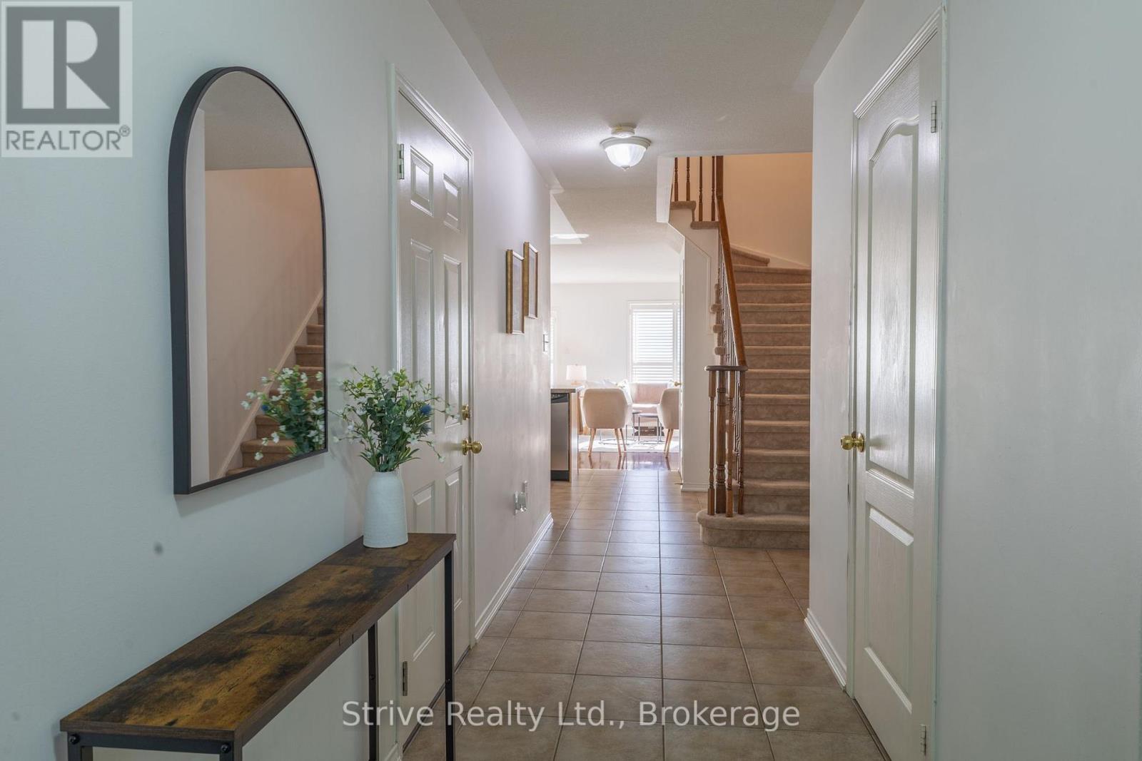 51 ALDONSCHOOL COURT, Ajax (South East) — photo 3