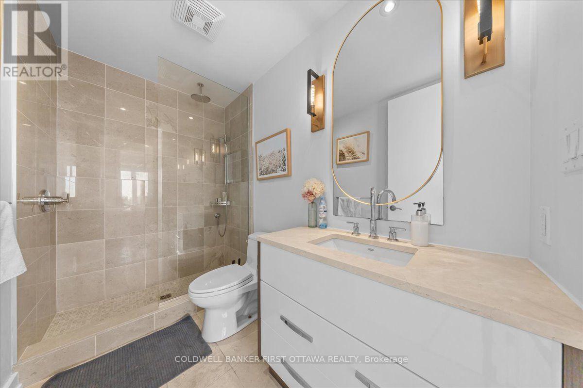909 - 111 CHAMPAGNE AVENUE, Ottawa — photo 6