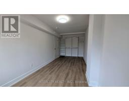 B - 706 The Queensway, Toronto, ON M8Y1L3 Photo 8