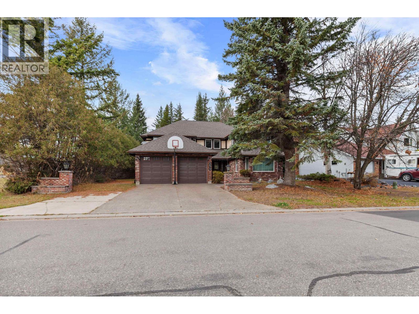5675 MORIARTY CRESCENT, $760,000
