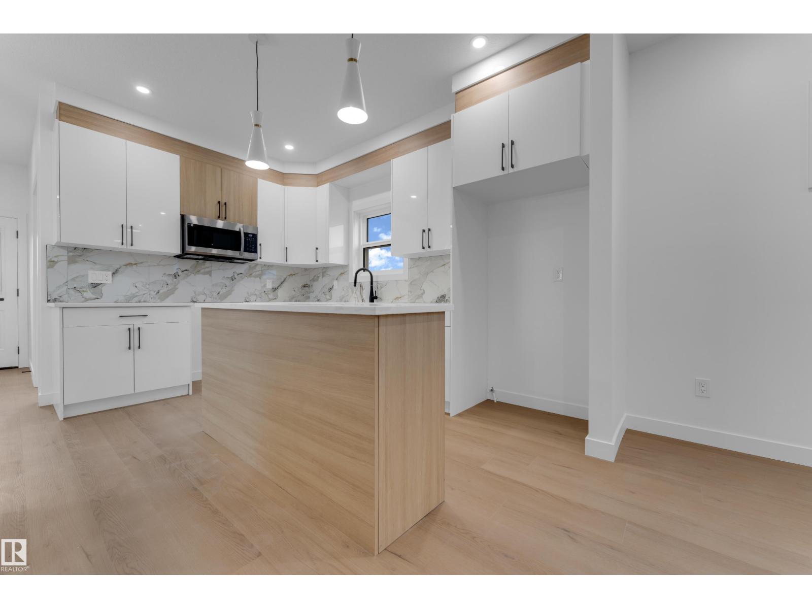 9223 156 AV NW, Edmonton — photo 14