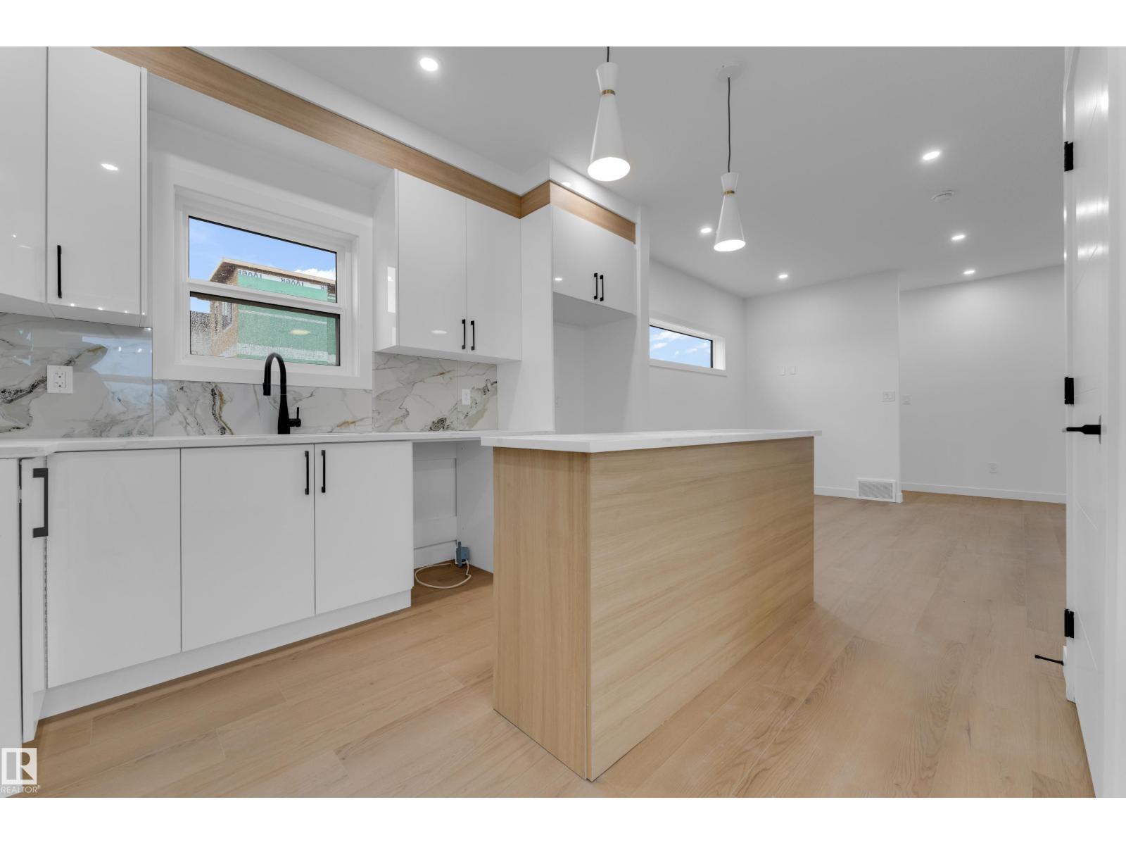 9223 156 AV NW, Edmonton — photo 18