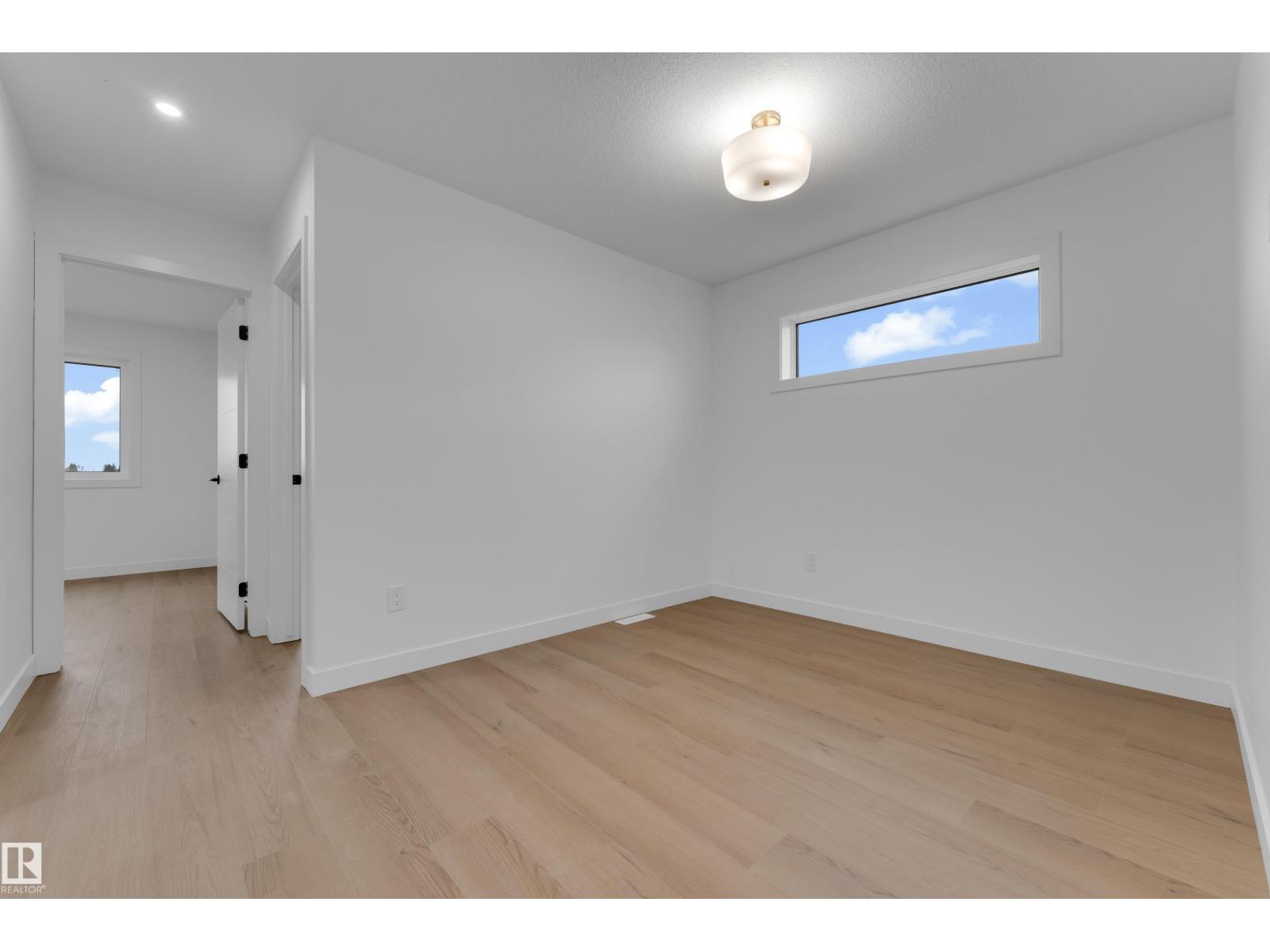 9223 156 AV NW, Edmonton — photo 25