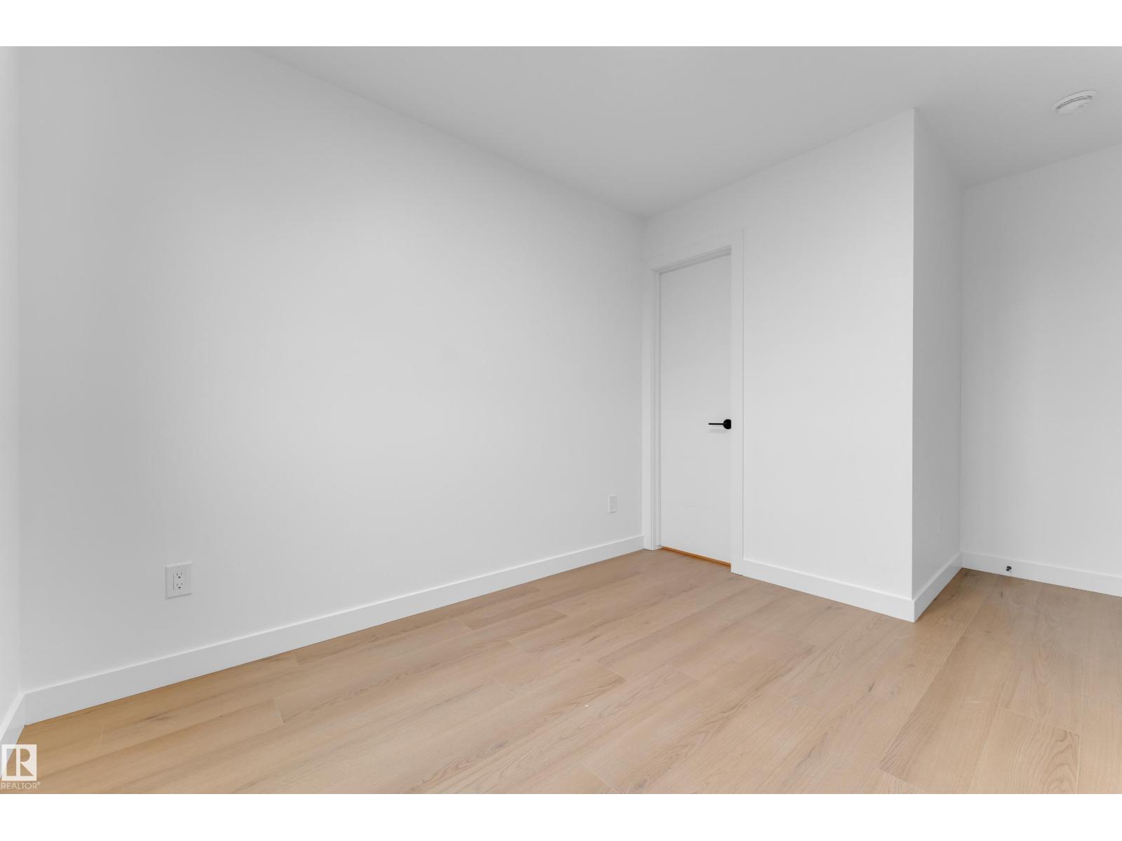 9223 156 AV NW, Edmonton — photo 27