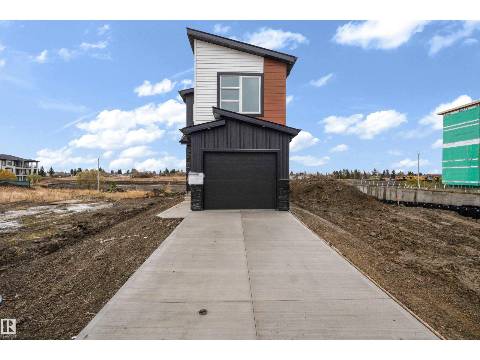 9223 156 Avenue NW, photo 42