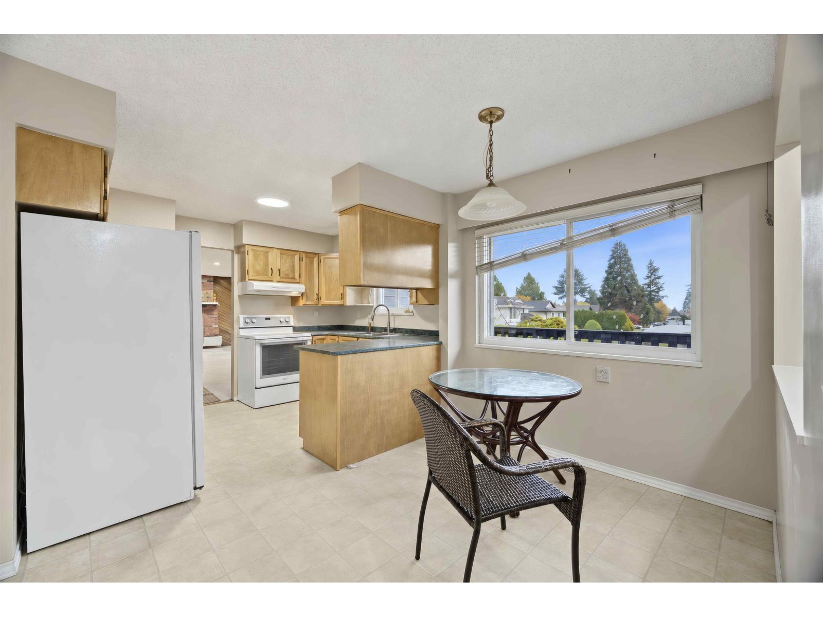 8553 116B Street, Delta — photo 9