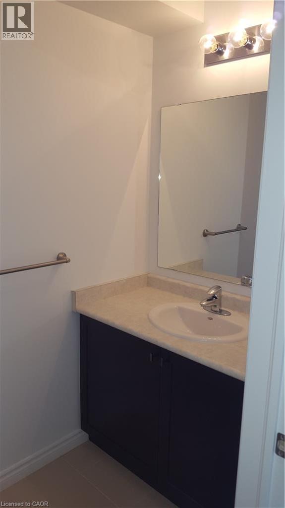 82 RENFREW Street — photo 2