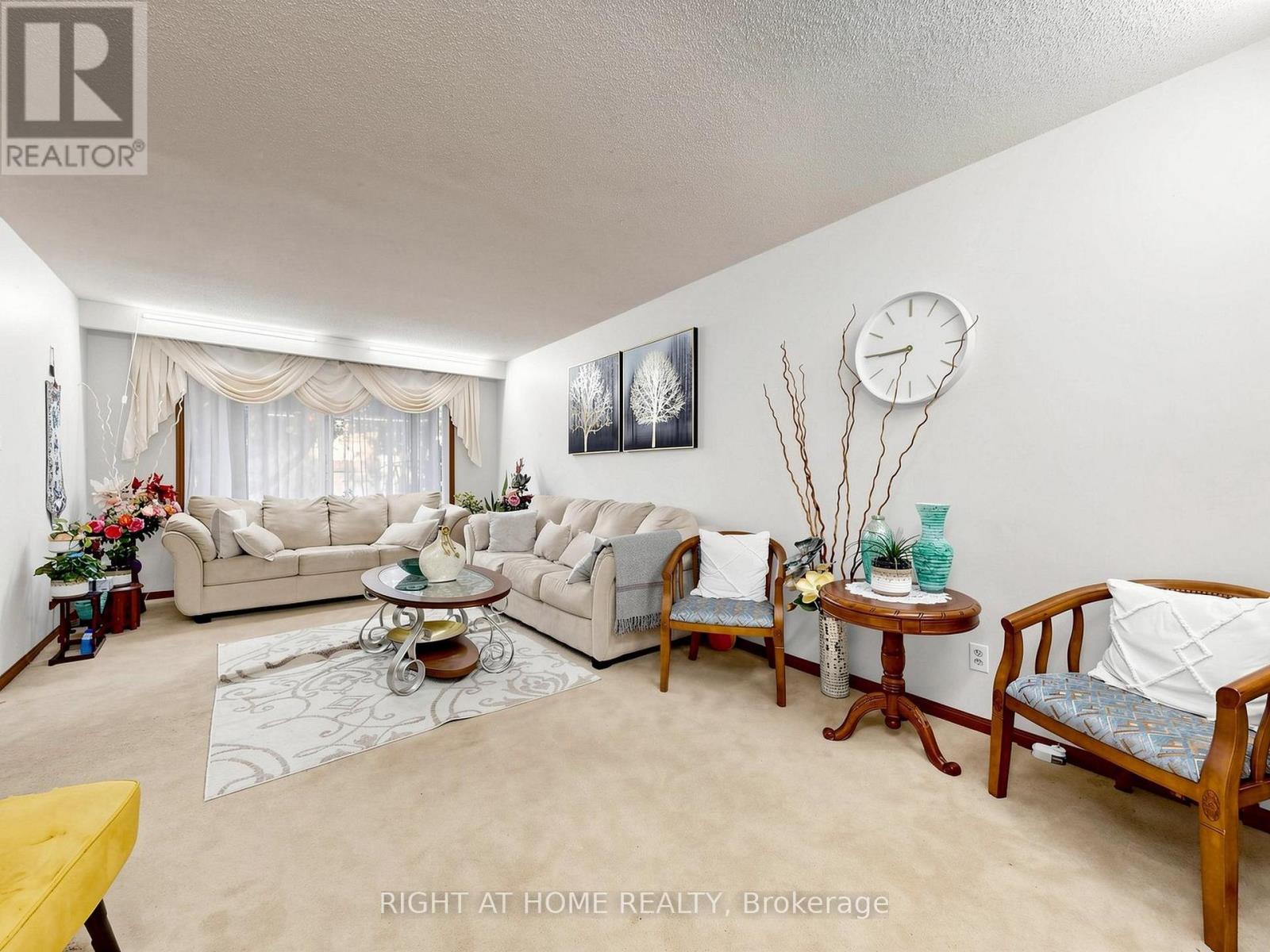 148 Meadowvale Road, Toronto, ON photo 16