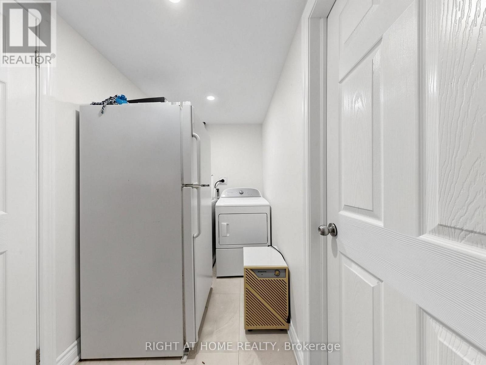 148 Meadowvale Road, Toronto, ON photo 18