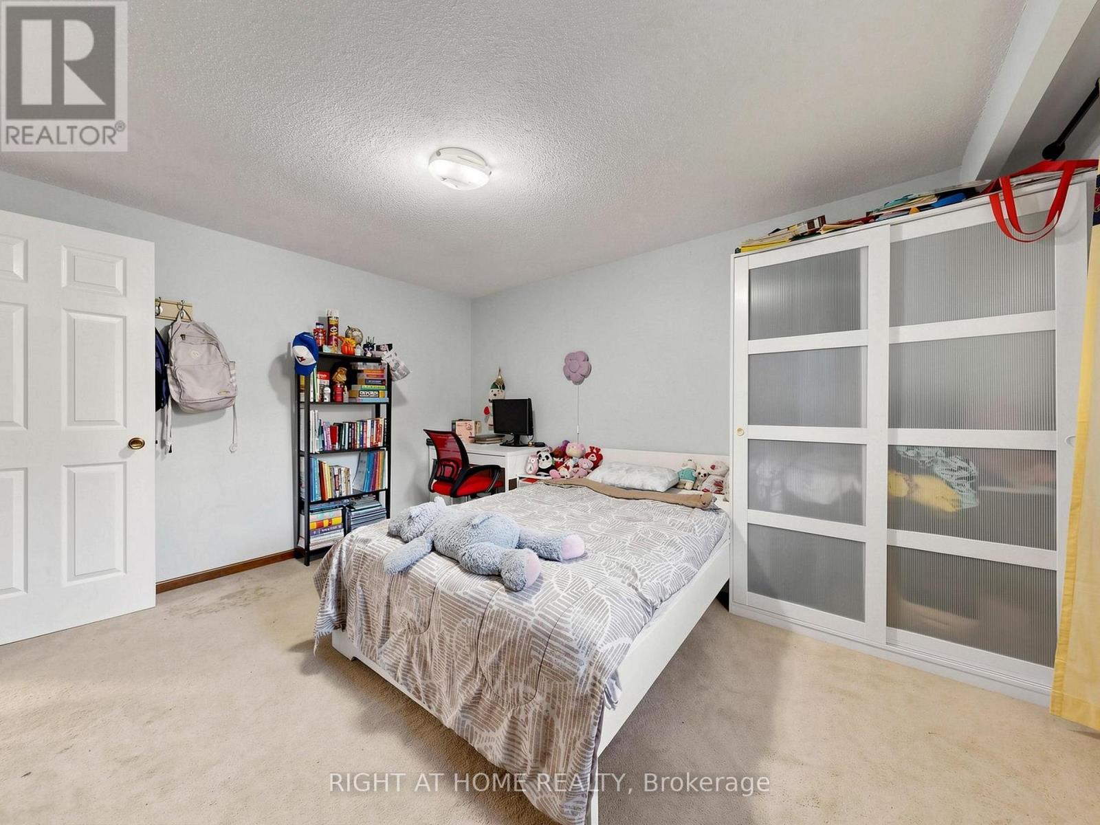 148 Meadowvale Road, Toronto, ON photo 23