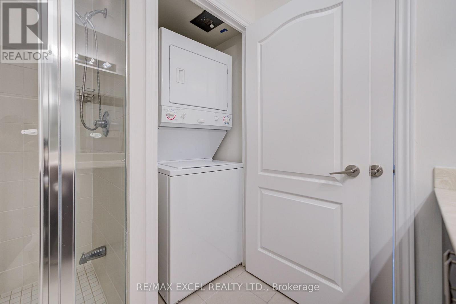 3207- 70 Town Centre Court, Toronto, ON photo 32