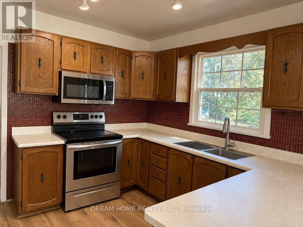 32 Davidson Drive, Vaughan, ON photo 13