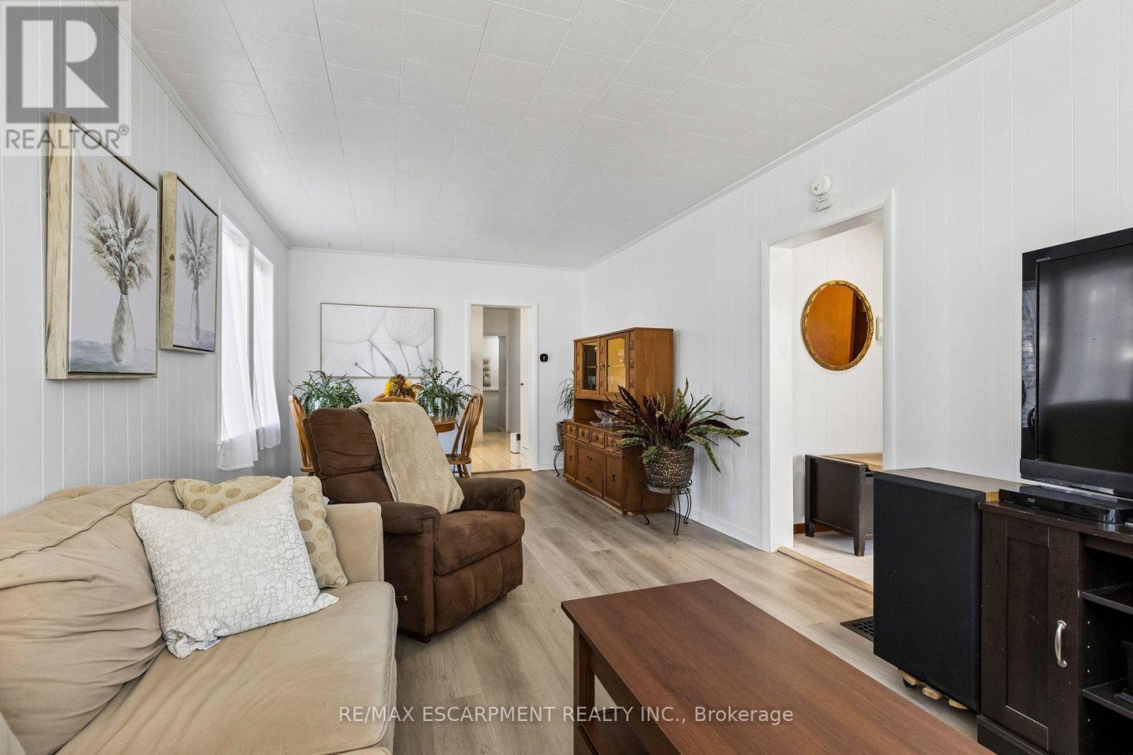 899 Hamilton Road, London East, ON photo 12