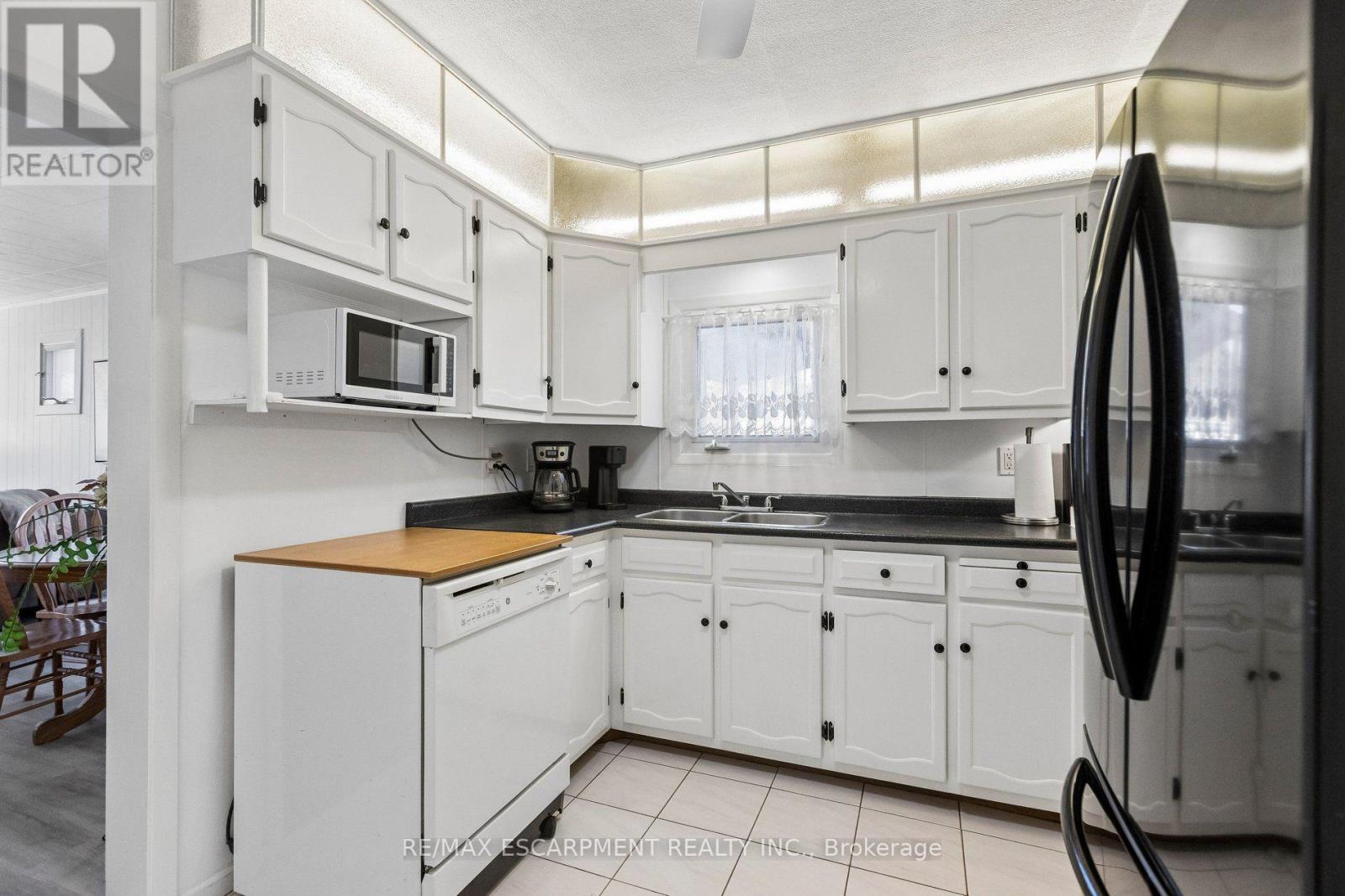 899 Hamilton Road, London East, ON photo 18