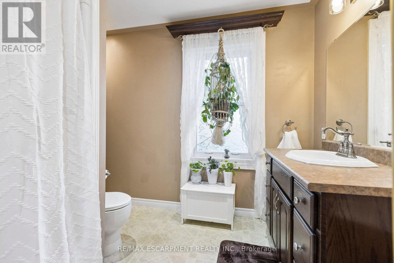 899 Hamilton Road, London East, ON photo 28