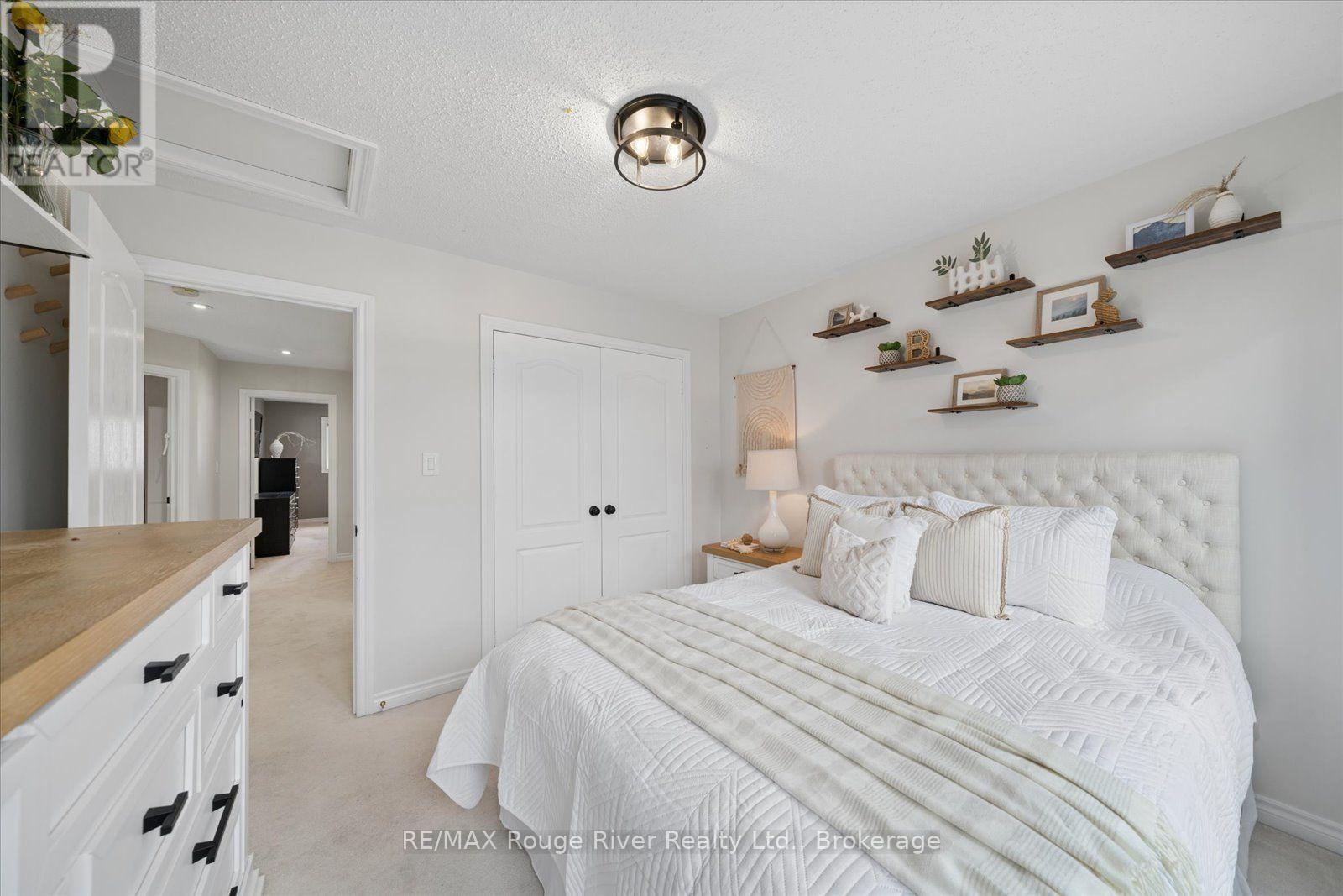 36 Shrewsbury Drive, Whitby, ON photo 30