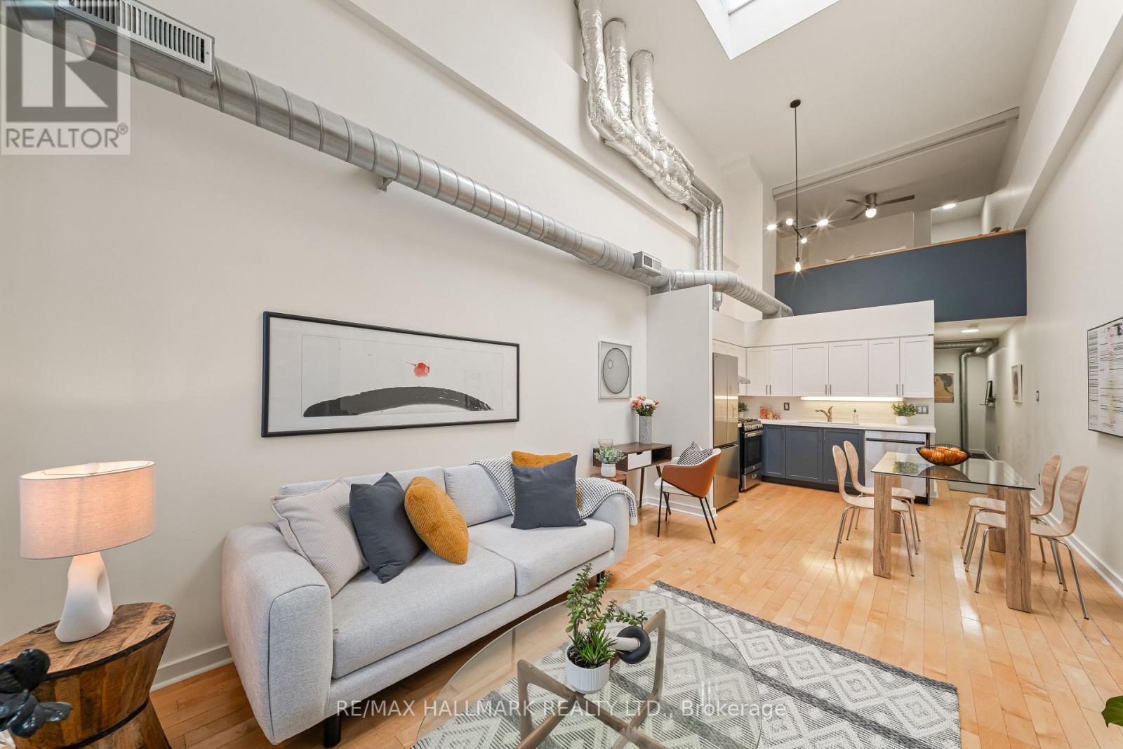 205- 394 Euclid Avenue, Toronto, ON photo 6