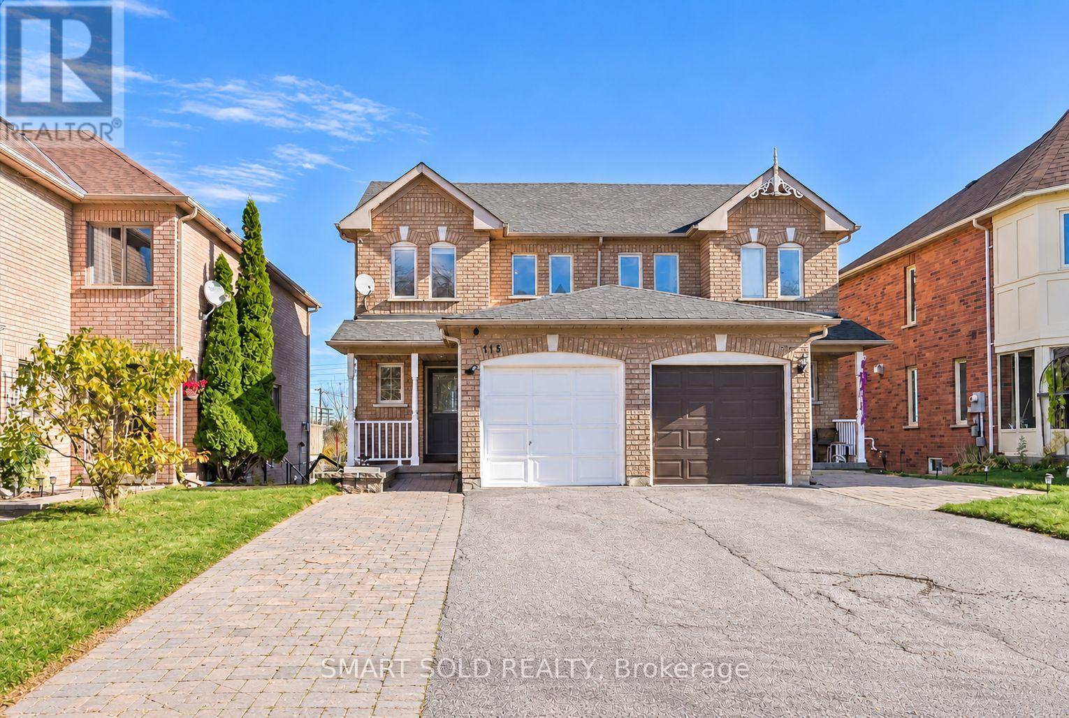 115 October Lane, Aurora, ON photo 1