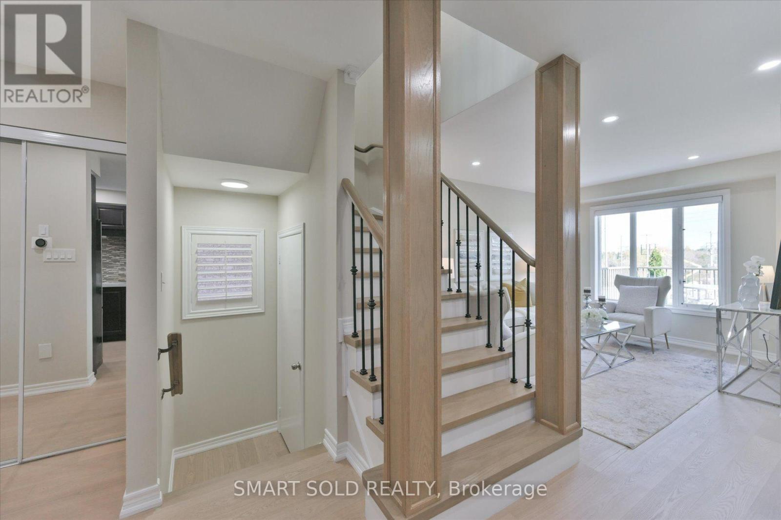 115 October Lane, Aurora, ON photo 15