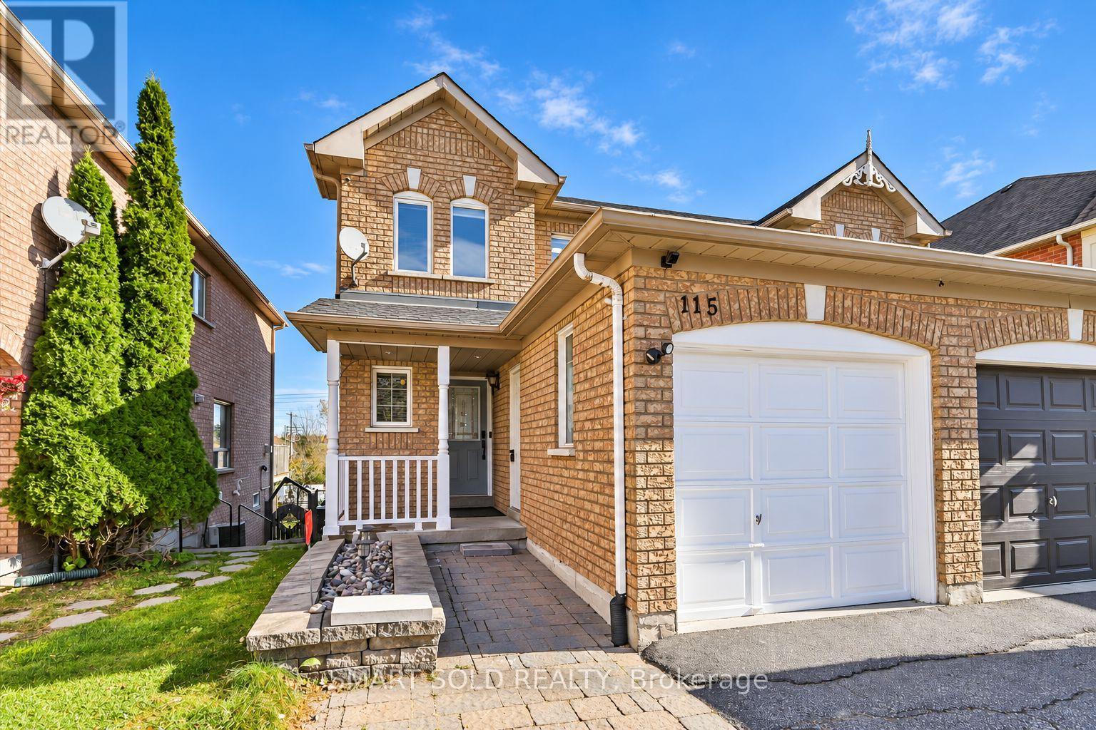 115 October Lane, Aurora, ON photo 2
