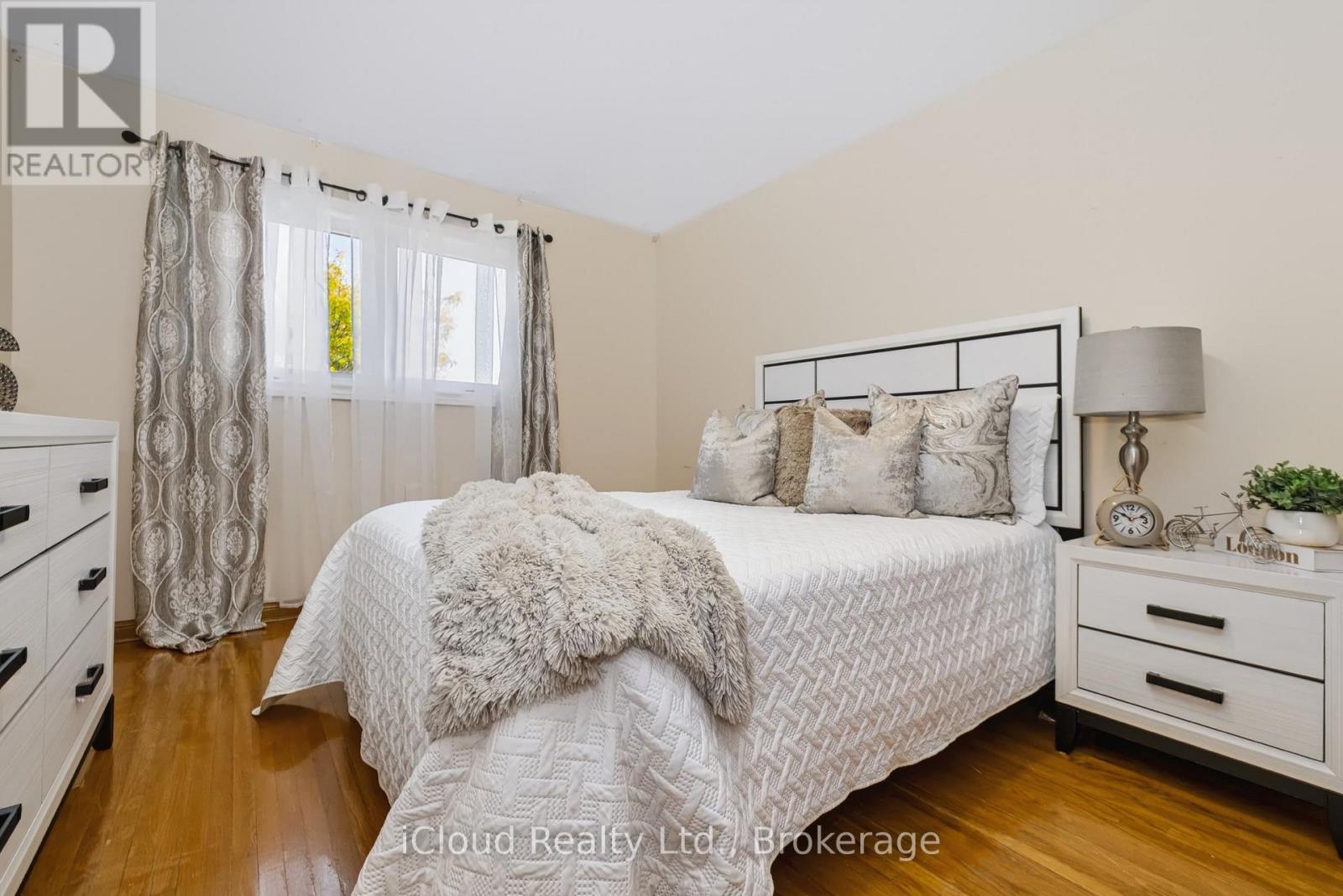 24 Radford Drive, Brampton, ON photo 23
