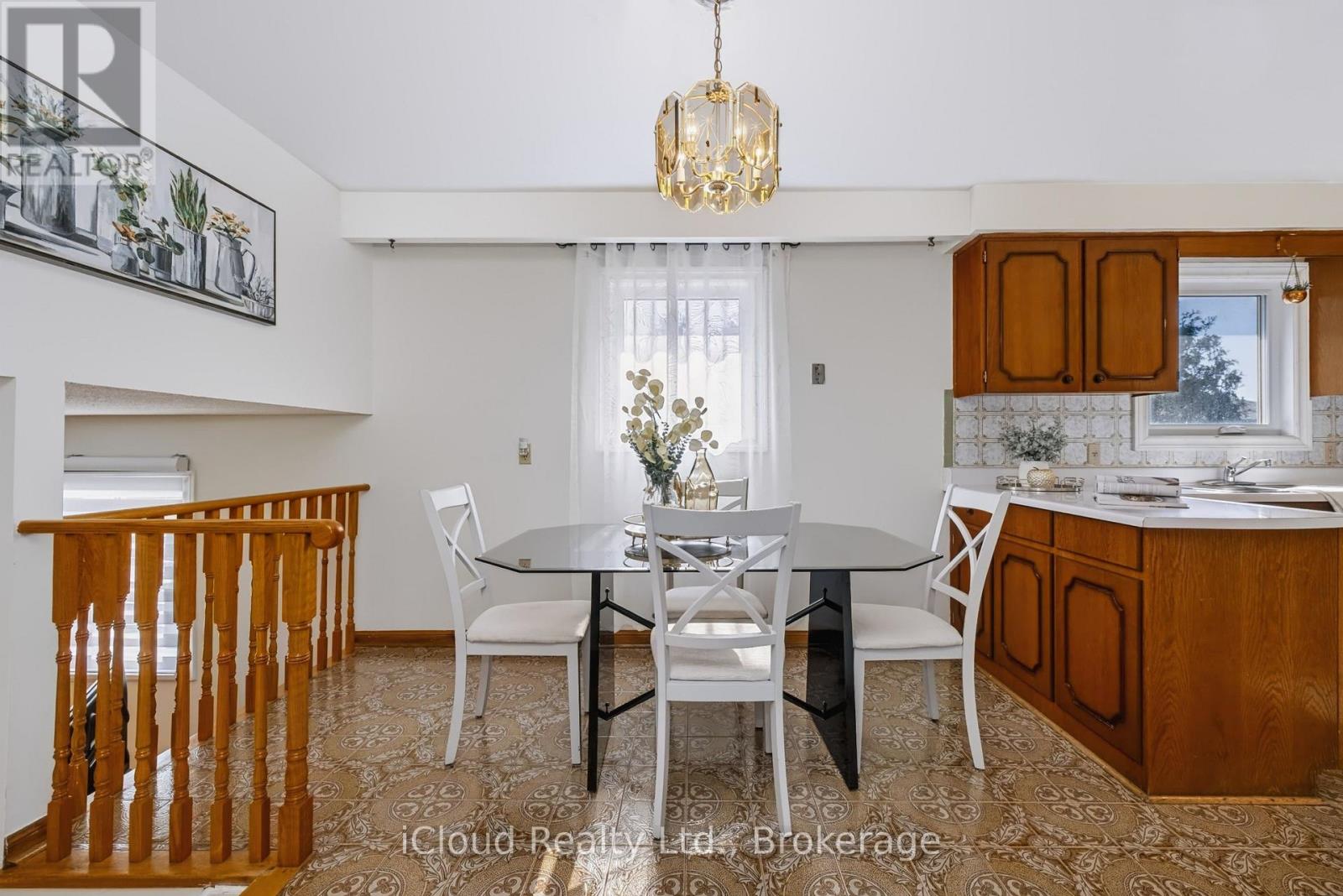 24 Radford Drive, Brampton, ON photo 9