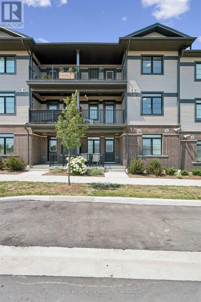 8 OAT Lane, Kitchener, ON photo 42