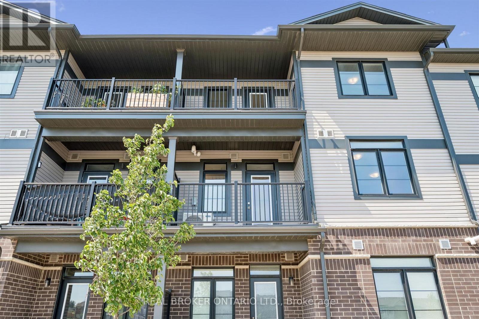 8 OAT Lane, Kitchener, ON photo 43