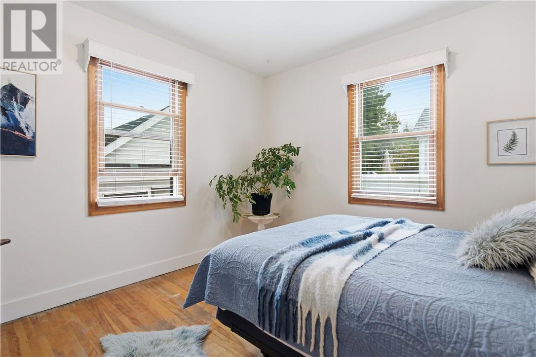 697 Prete Street - 13