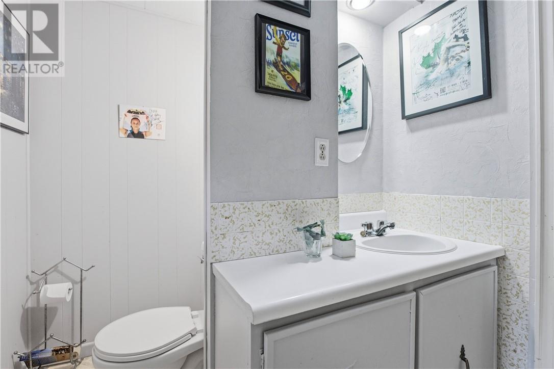 697 Prete Street - 22