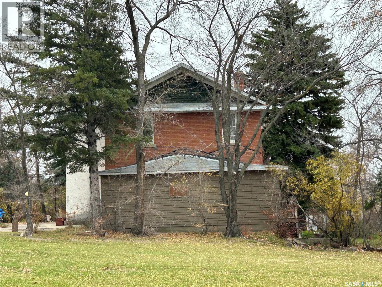 1134 1st STREET, Estevan — photo 30