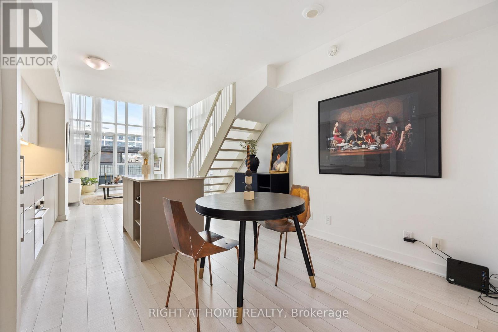 426- 5 Hanna Avenue, Toronto, ON photo 2