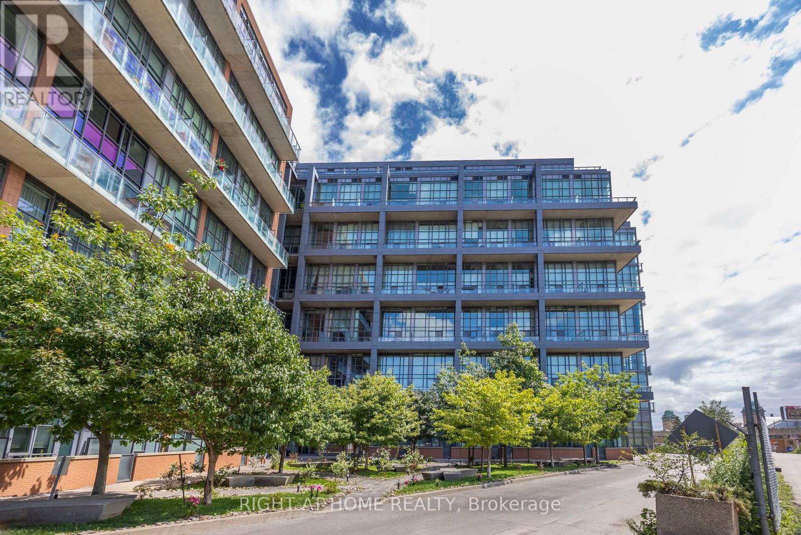 426- 5 Hanna Avenue, Toronto, ON photo 30