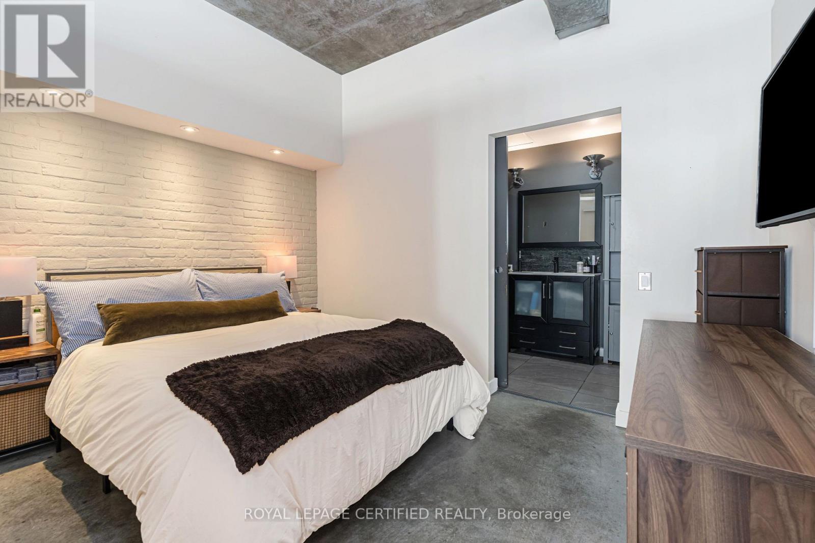 603- 29 Camden Street, Toronto, ON photo 14