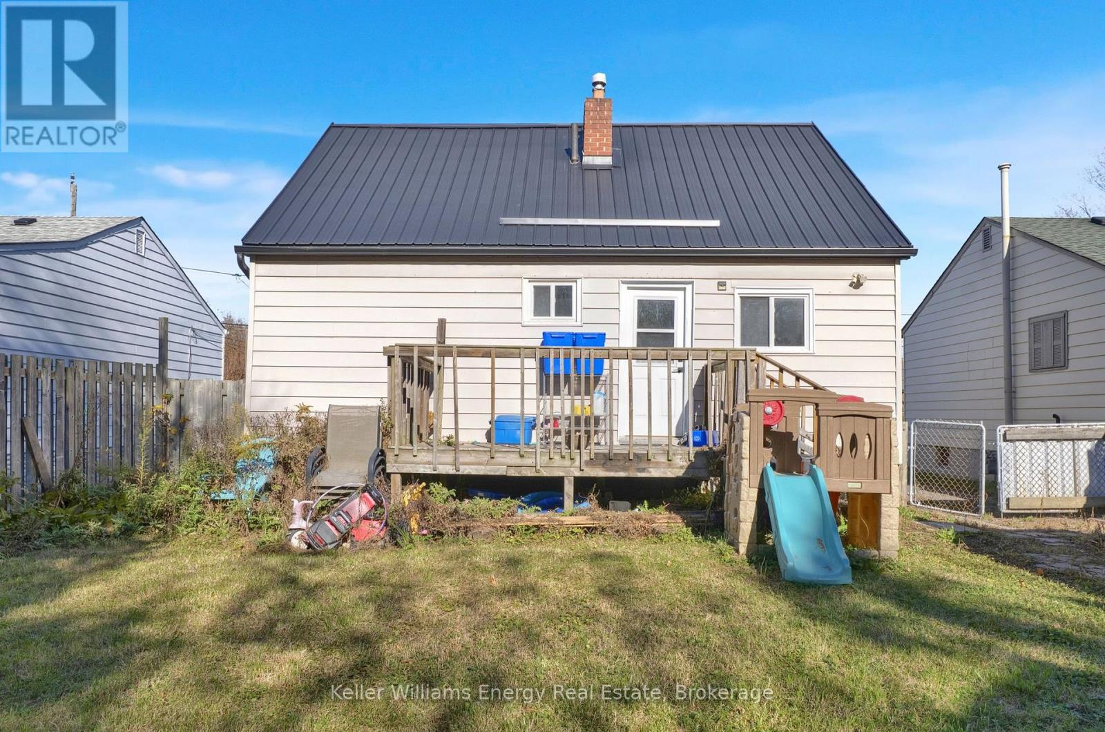 227 Marquette Avenue, Oshawa, ON photo 19