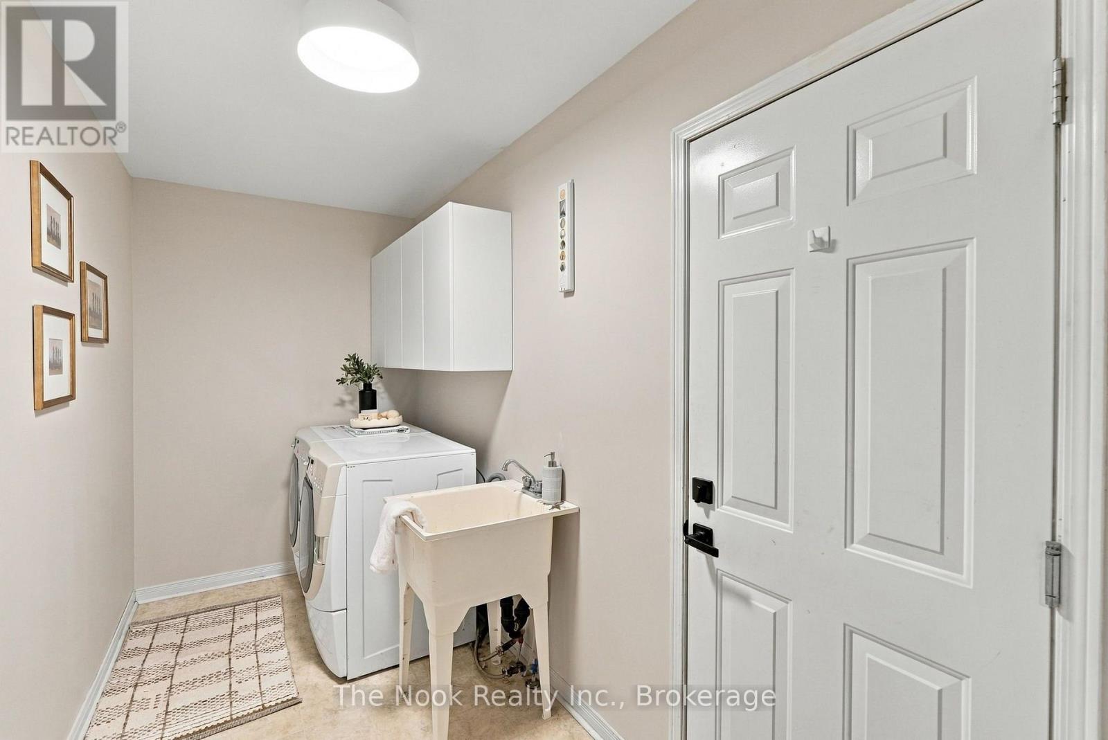8 Vanessa Drive, Orillia, ON photo 17
