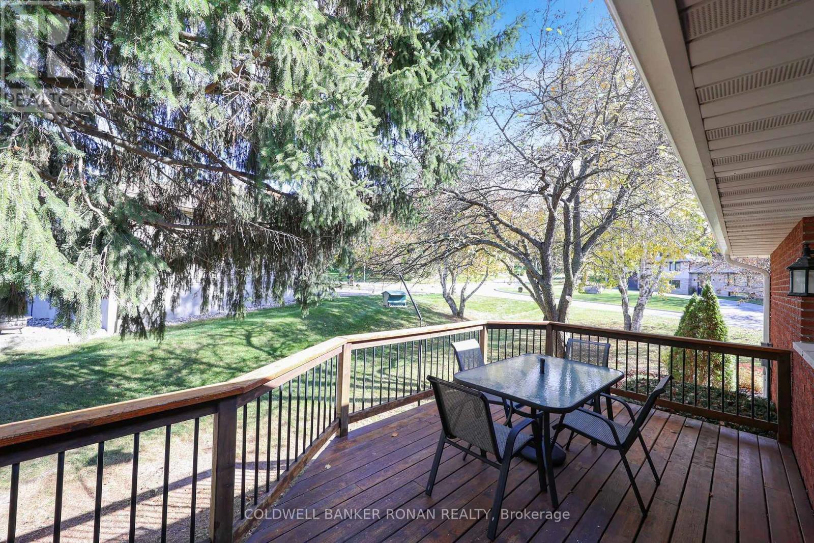 84 Cook Drive, King, ON photo 13
