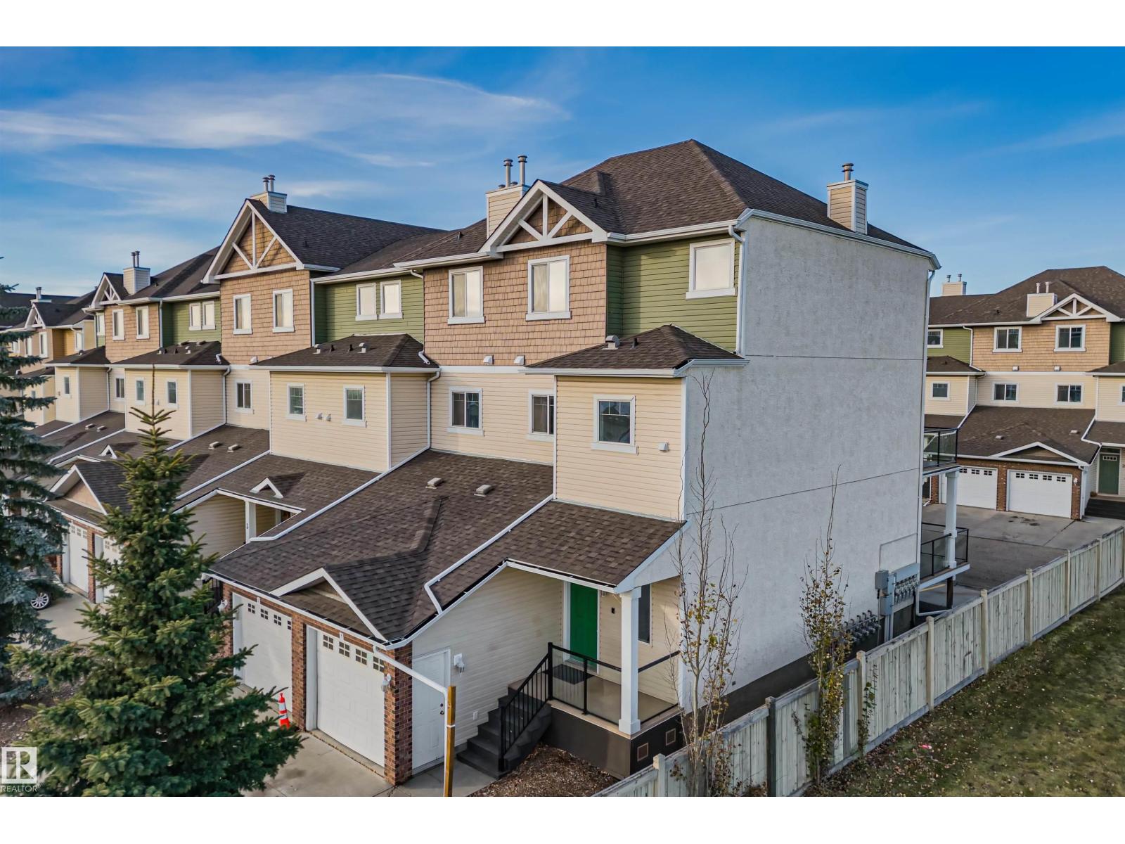 #1 3010 33 AV NW NW, Edmonton — photo 2